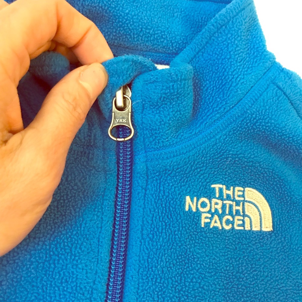NF fleece 1/4 zipped up polo shirt.